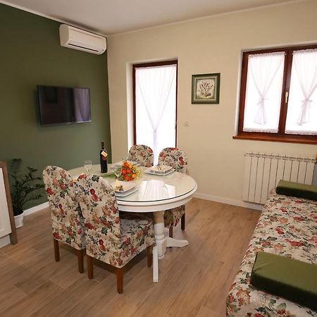 Apartments Paola Ровінь Екстер'єр фото
