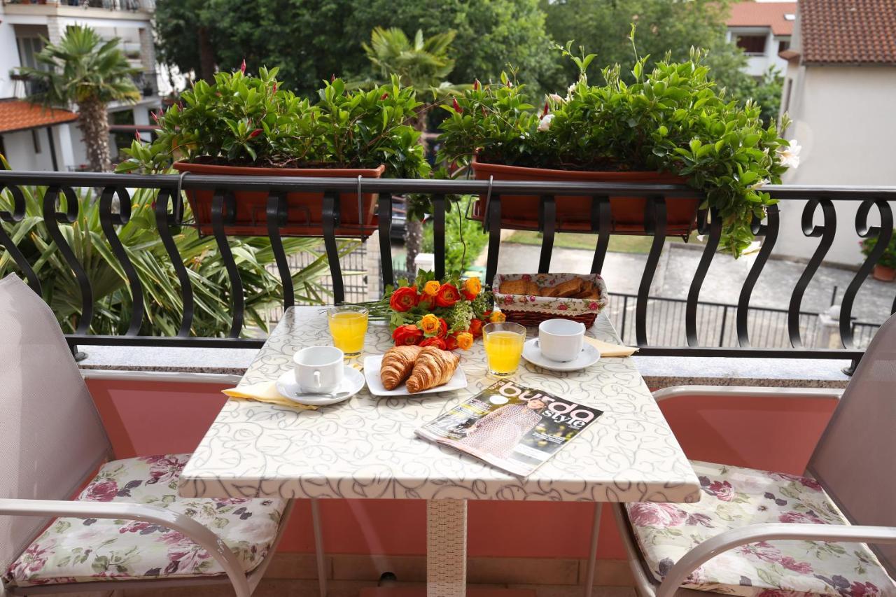 Apartments Paola Ровінь Екстер'єр фото
